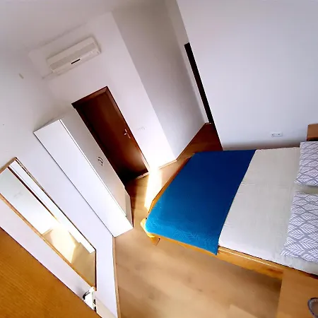 Gas-petrol Samac Motel